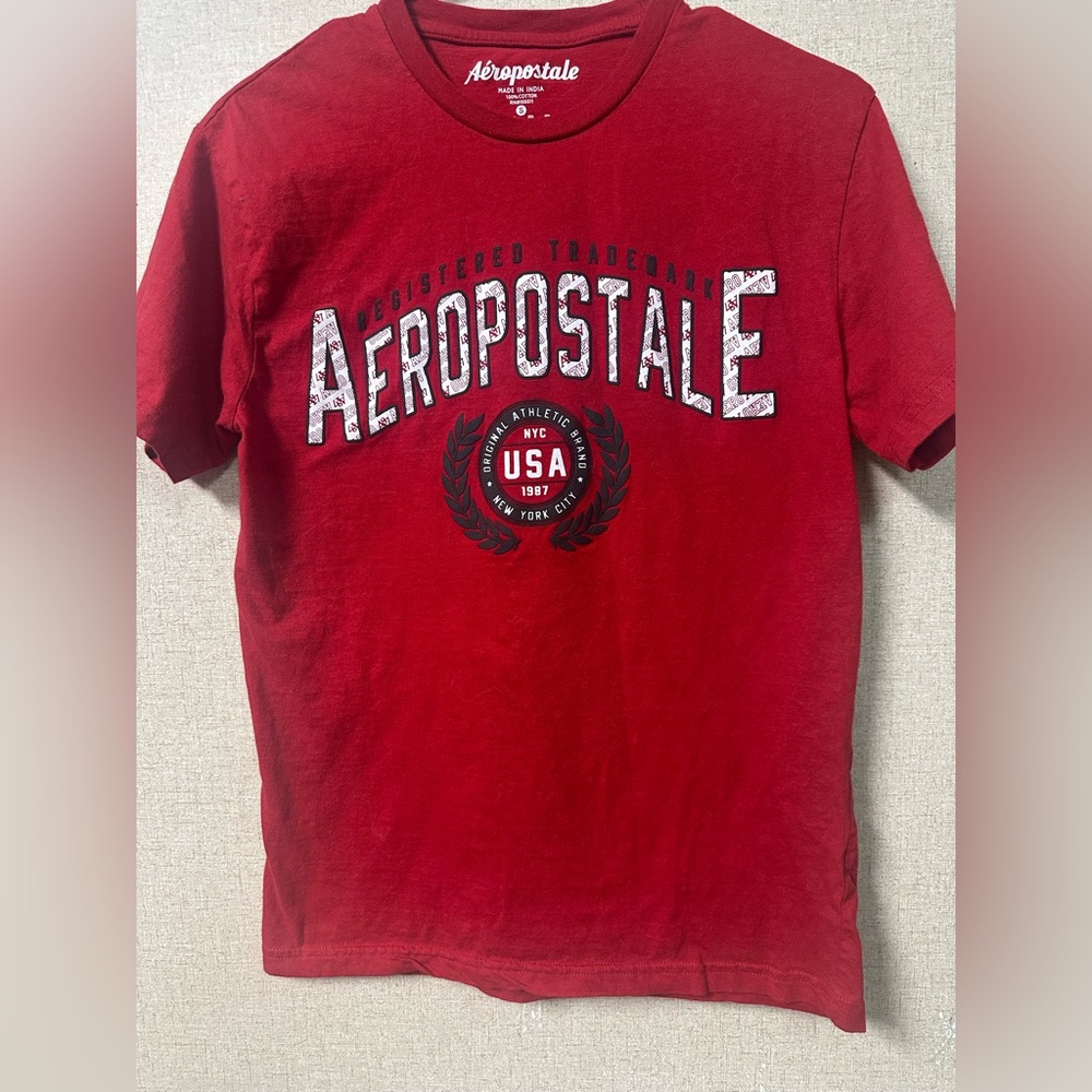 Aeropostale Red Graphic Logo Short Sleeve Tee